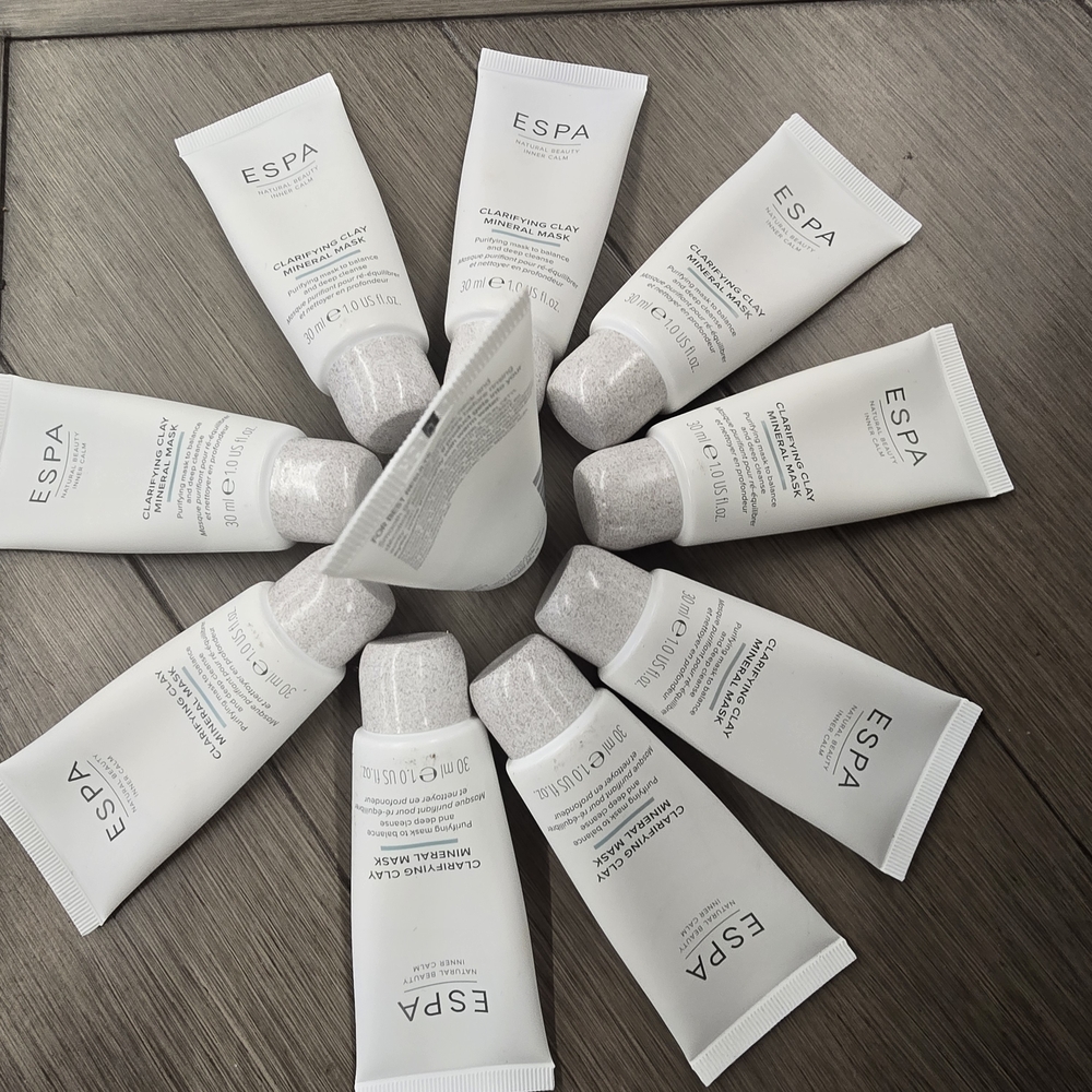 Clarifying Clay Mineral Mask - White
